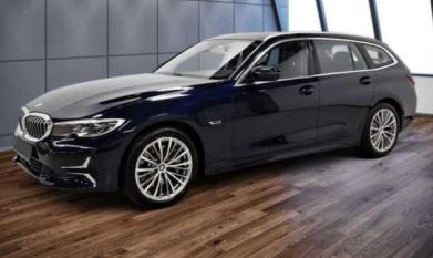 BMW 330e